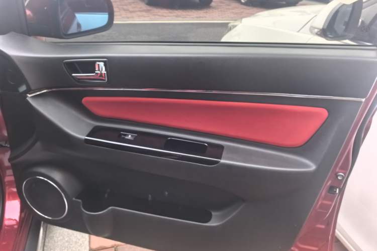 Used BAIC Senova X25 2015 1.5L Automatic Elite Model
