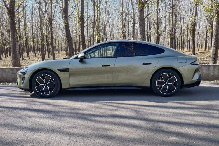 Used  SU7 2024 Rear-Drive Long-Range Intelligent Driving Version