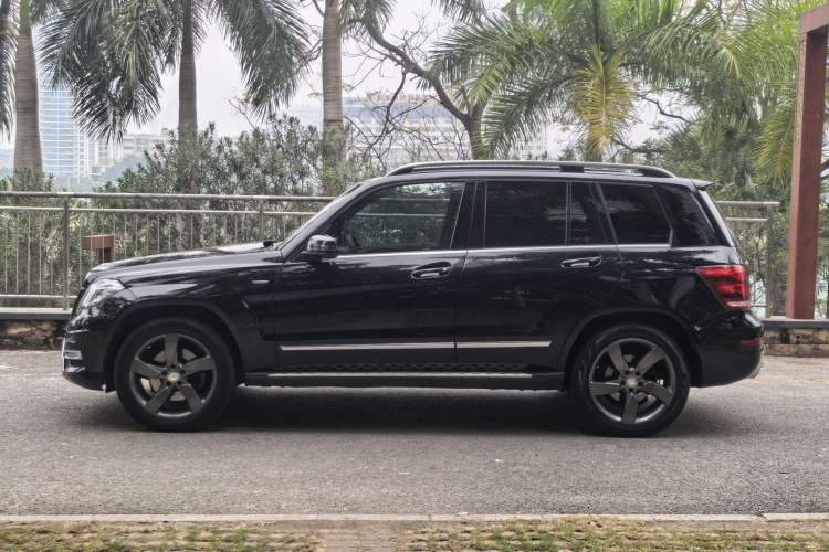 Used Mercedes-Benz GLK-Class 2015 GLK 260 4MATIC Fashion Edition Ultimate Version
