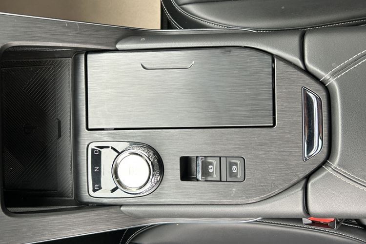 Used Haval H6 New Energy 2023 DHT-PHEV 55KM Enjoyment Edition
