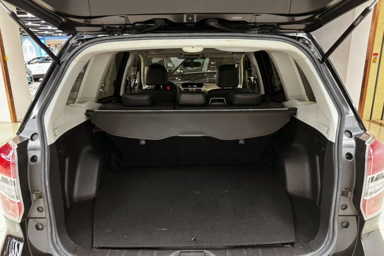 Used Subaru Forester 2014 2.5i Automatic Elite Edition
