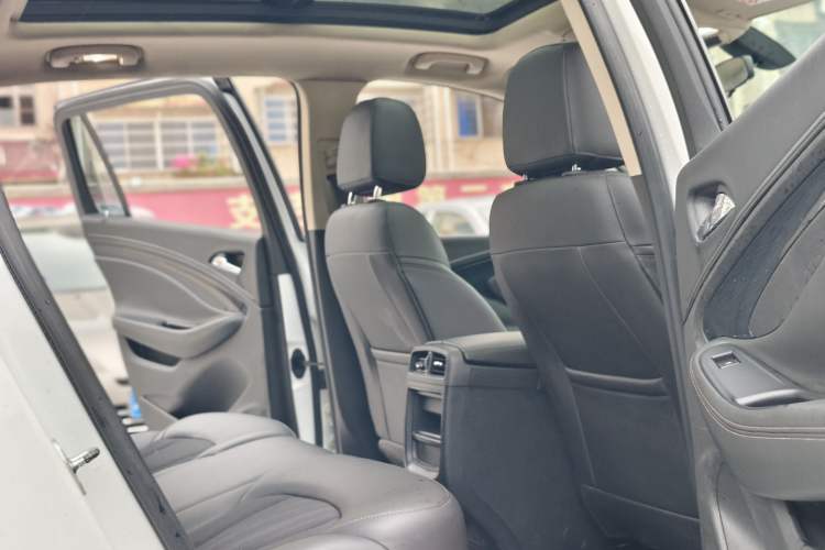 Used Buick Envision 2016 20T Two-Wheel Drive Leading Version
