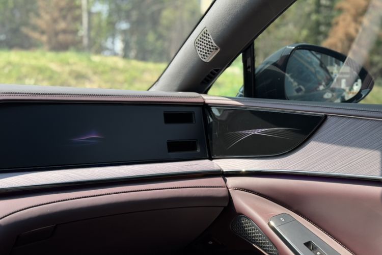 Used Denza Z9GT 2024 1100 Four-Wheel Drive Max Edition
