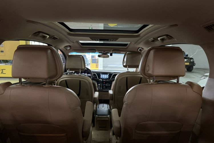 Used Buick GL8 2017 ES 28T Luxury Model China V Standard
