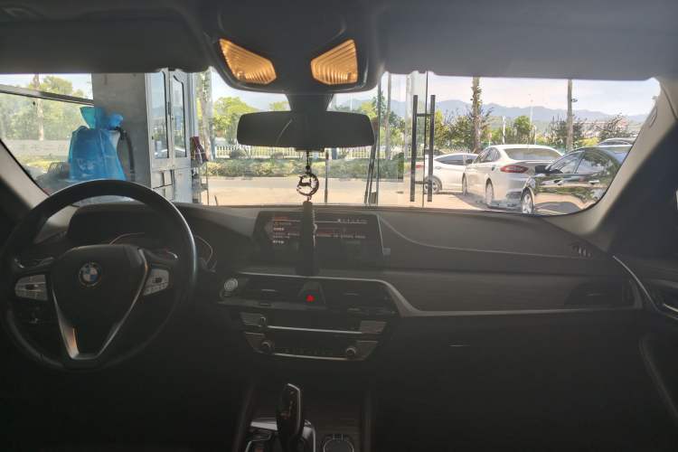 Used BMW 5 Series 2020 530Li Leading Edition Luxury Package
