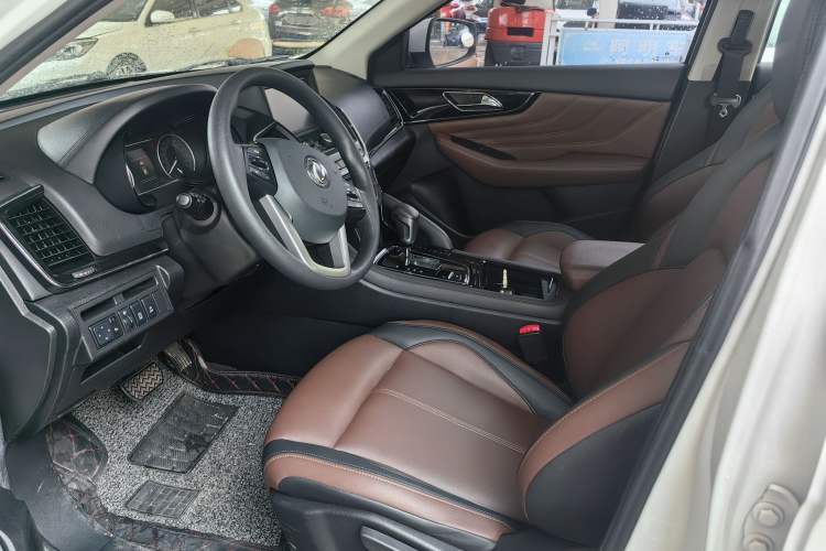 Used Dongfeng Aeolus AX7 2018 Classic 1.6T Automatic Elite Model
