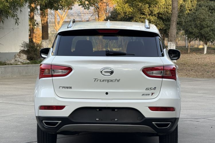 Used GAC Trumpchi GS4 2017 235T Automatic Two-Wheel Drive Luxury Smart Connectivity Version