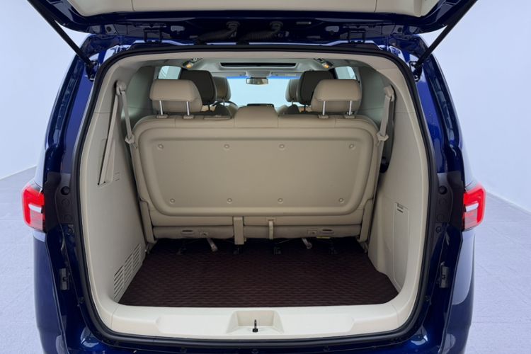 Used Buick GL8 2023 Land Executive Class 652T Luxury Model
