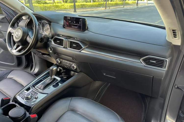 Used Mazda CX-5 2017 2.5L Automatic 2WD ZhiZun Version China V Standard