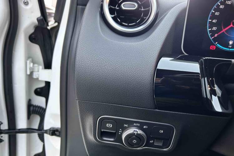 Used Mercedes-Benz B-Class 2021 B 200 Sport Edition
