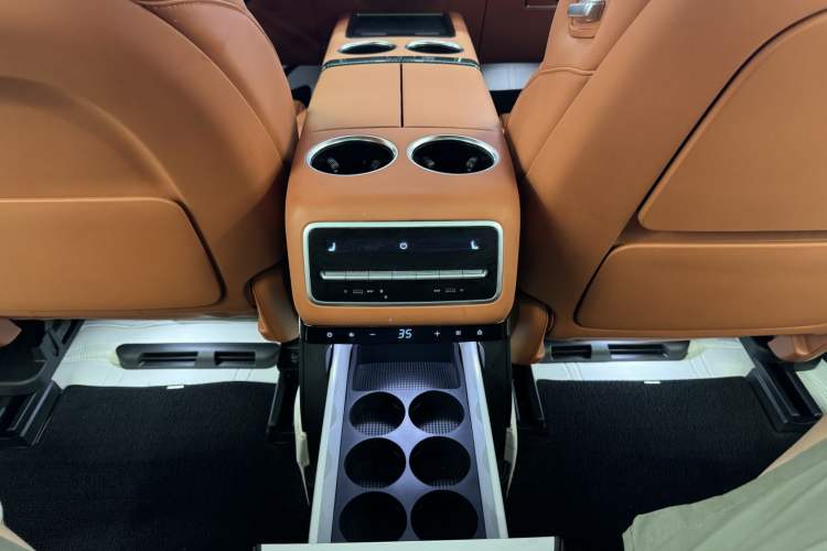 Used Li Auto L9 2022 Max model
