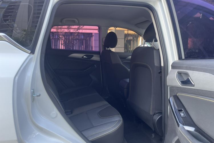 Used BAIC Beijing X3 2019 1.5T Manual Glory Edition
