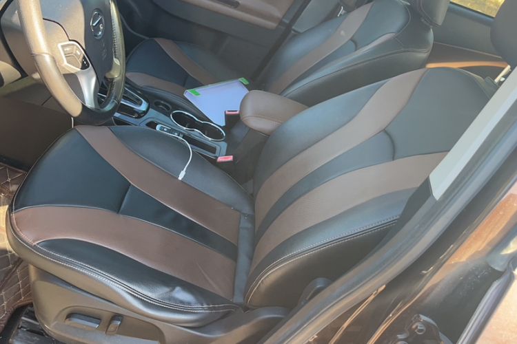 Used GAC Trumpchi GS5 Super 2015 1.8T Automatic Two-Wheel Drive Luxury Edition
