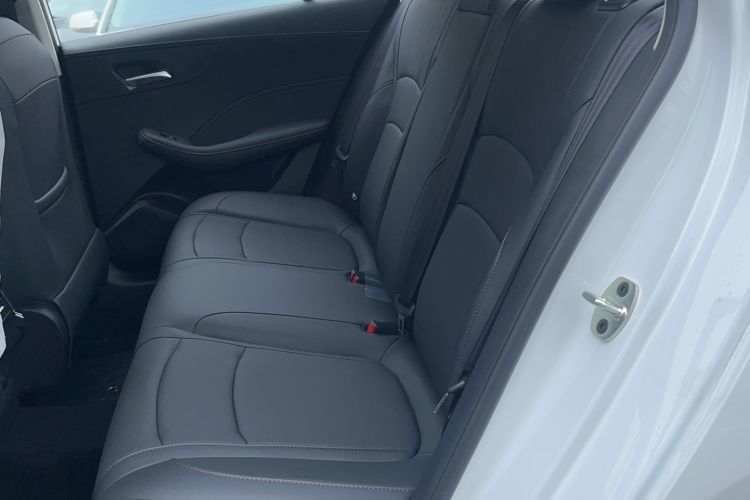 Used Roewe i5 2023 1.5L CVT Luxury Edition
