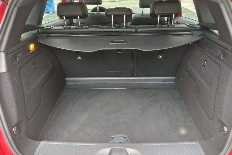 Used Mercedes-Benz B-Class 2015 B 200 Fashion Model
