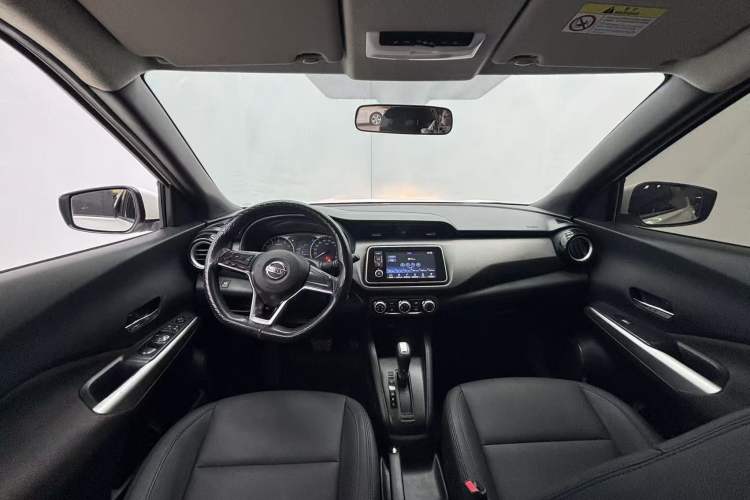 Used Nissan Kicks 2017 1.5L CVT Cool Enjoy Edition
