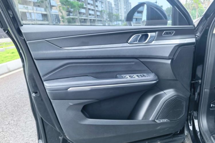 Used Lynk & Co 01 2021 2.0TD Two-Wheel-Drive Pro Trim
