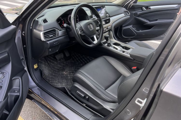Used Honda Accord 2018 260TURBO Elite Edition China VI