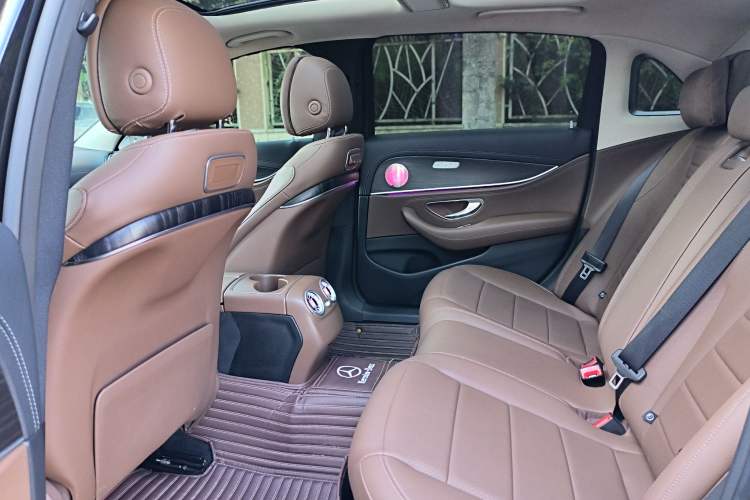 Used Mercedes-Benz E-Class 2020 Restyled E 300 L Sporty and Stylish Edition
