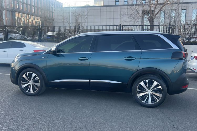 Used Peugeot 5008 2017 380THP 7-Seater Luxury GT Edition