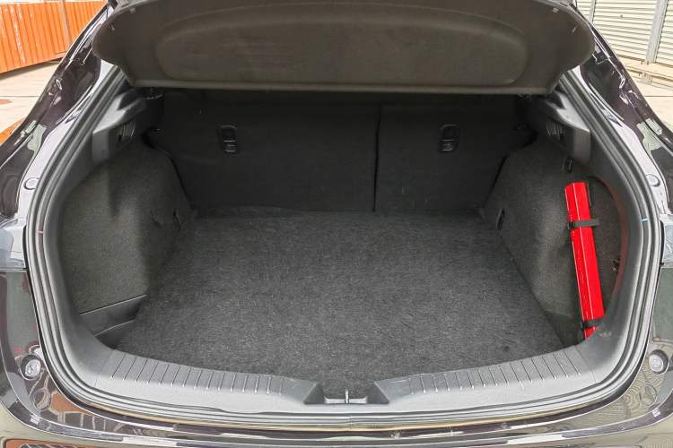 Used Mazda CX-4 2021 2.0L Automatic Two-Wheel Drive Blue Sky Dynamic Edition
