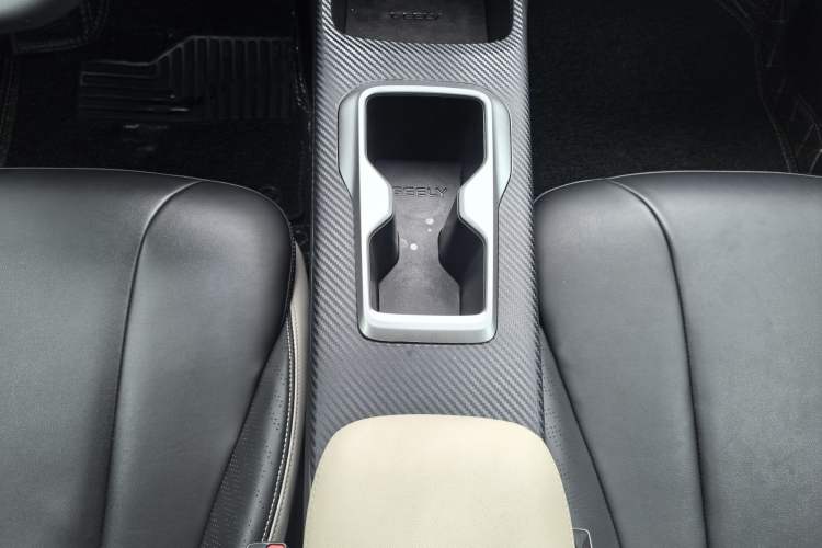 Used Geometry E Firefly 2024 301km Starlight