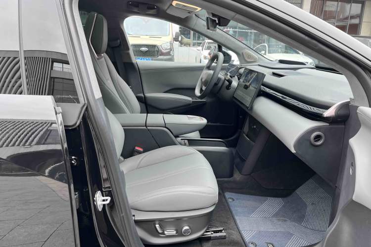 Used Zeekr X 2025 5-Seater Long-Range Version
