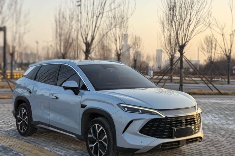 Used BYD Song L DM-i 2025 Intelligent Driving Version 160 km Beyond-Range Type