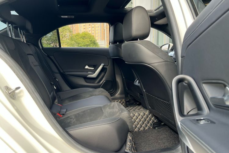 Used Mercedes-Benz A-Class 2020 Restyled A 200 L Sport Sedan Fashion Version