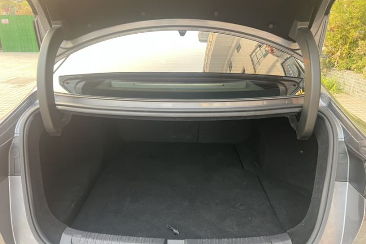 Used BYD Qin L 2025 DM-i Smart Drive 120KM Leading Model