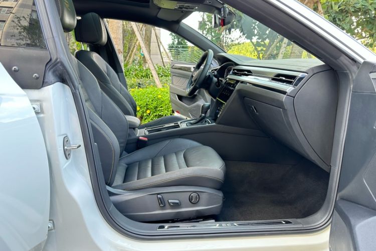 Used Volkswagen FAW-Volkswagen CC 2021 380TSI Striking Edition
