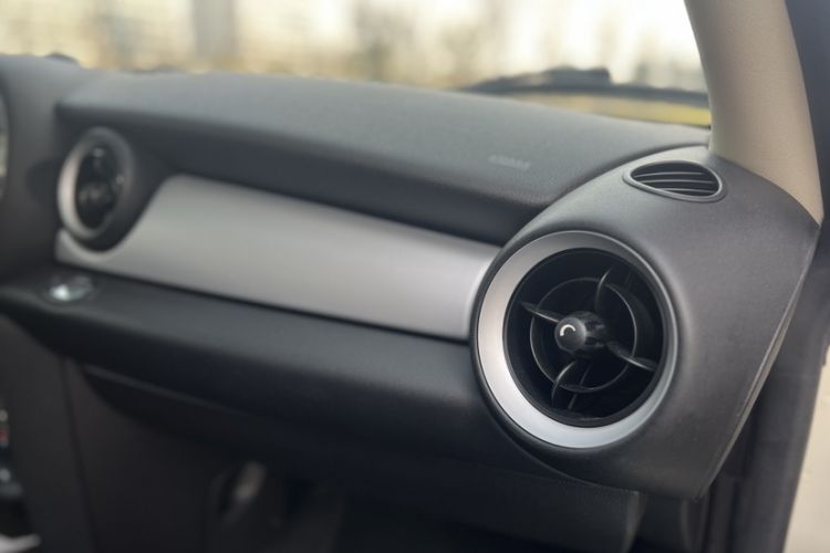 Used  MINI 2011 1.6L COOPER Fun
