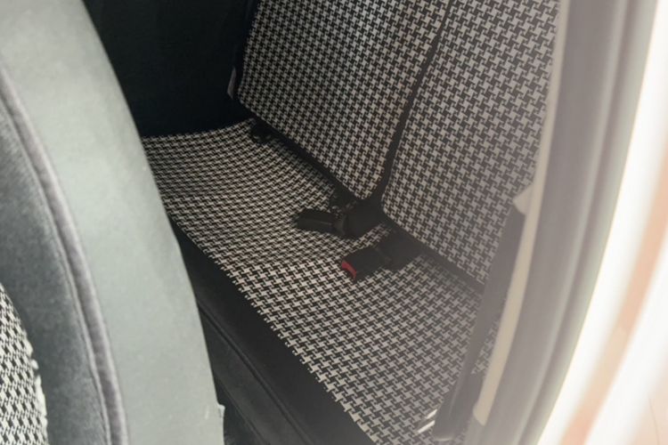 Used Wuling Hongguang MINIEV 2021 Macaron Premium Model – Lithium Iron Phosphate
