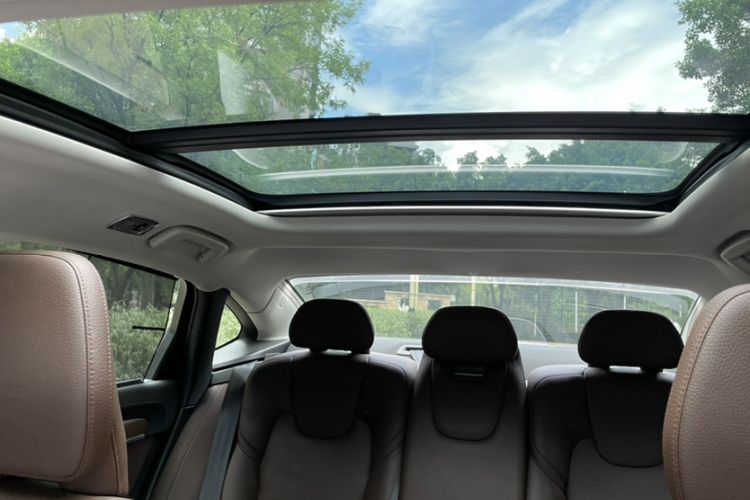 Used Volvo S90 2020 T5 Zhiyuan Luxury Edition