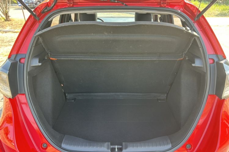 Used Honda LIFE 2021 1.5L CVT SPO-SS Dynamic Edition
