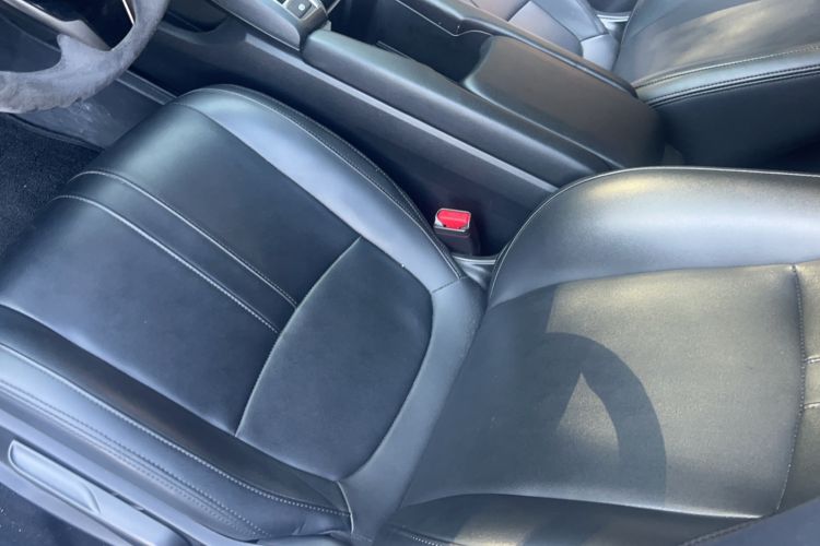 Used Honda Civic 2021 HATCHBACK 220TURBO CVT Trendy Cool Edition
