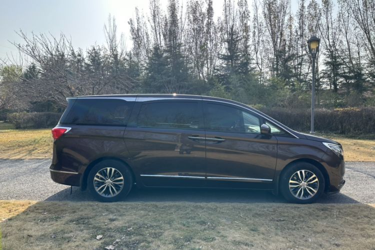 Used Buick GL8 2017 ES 28T Luxury Model China V Standard