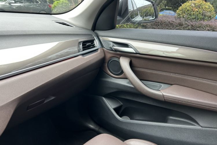 Used BMW X1 2018 sDrive18Li Luxury Model
