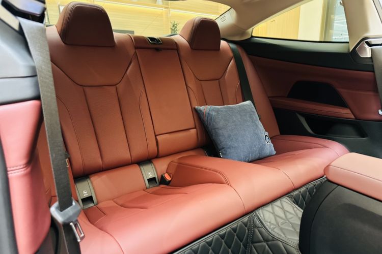 Used BMW 4 Series 2024 425i M Sport Package