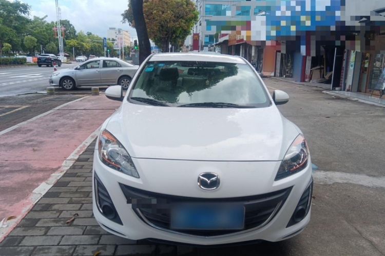 Used Mazda Mazda 3 2015 Sedan 1.6L Automatic Comfort Model