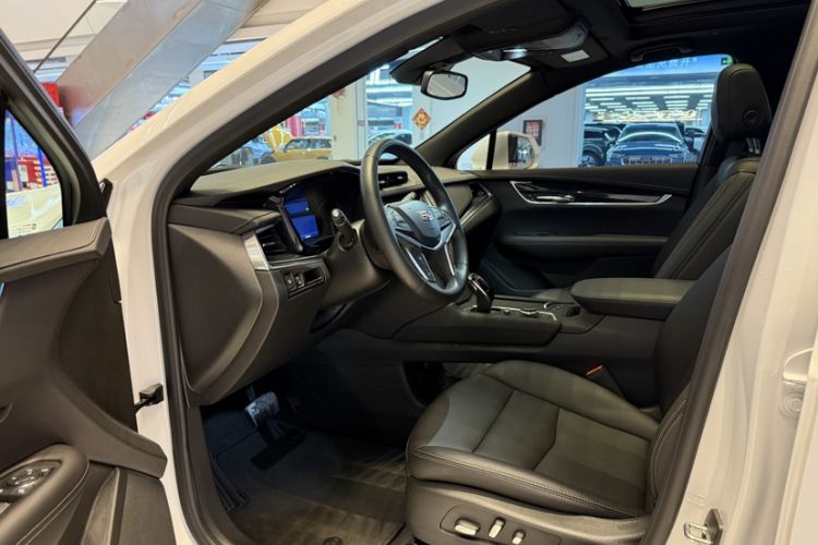 Used Cadillac XT5 2021 2.0T Two-Wheel Drive Luxury Version
