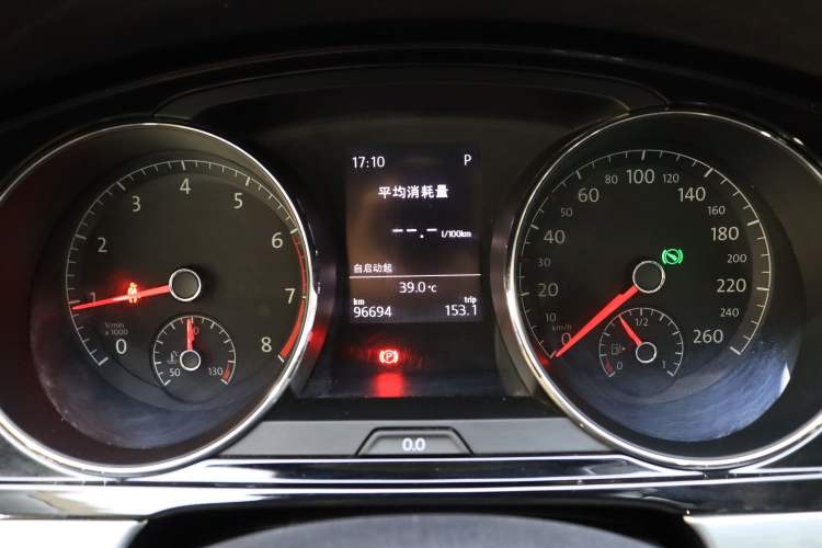 Used Volkswagen Lamando 2017 280TSI DSG Comfort Edition
