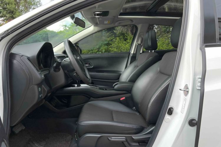 Used Honda Vezel 2020 1.5L CVT Luxury Edition
