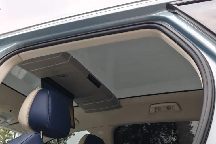 Used VOYAH FREE 2021 Four-Wheel Drive Extended-Range First Edition Commemorative Edition Exclusive Luxury Package
