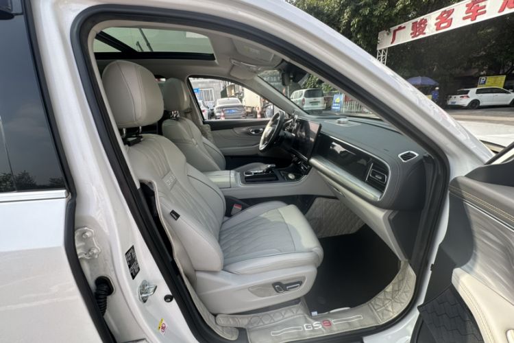 Used GAC Trumpchi GS8 2022 Flagship Series 2.0 TGDI Two-Wheel-Drive Prestige Edition (7 Seats)