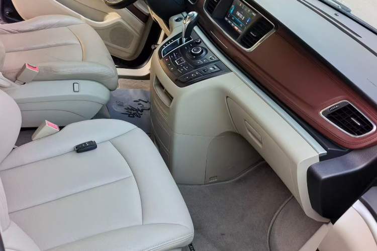 Used Buick GL8 2017 25S Comfort Version China V Standard
