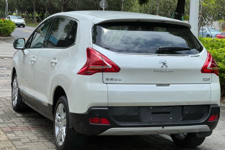 Used Peugeot 3008 2013 2.0L Automatic Classic Edition
