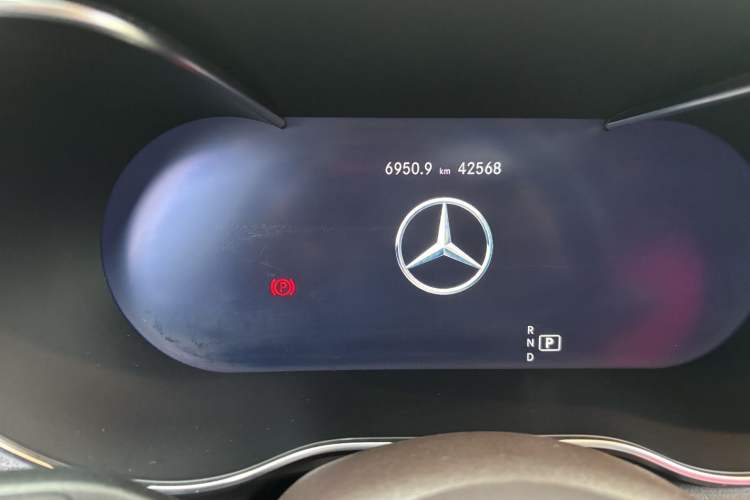 Used Mercedes-Benz GLC 2022 Second Facelift GLC 260 L 4MATIC Luxury Edition
