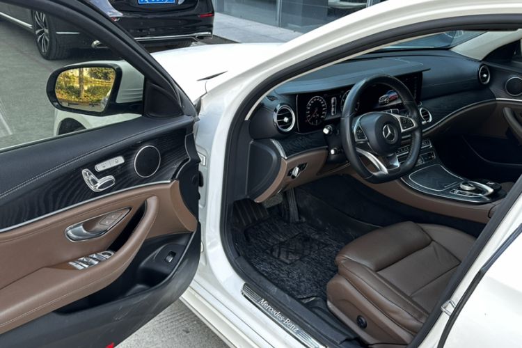 Used Mercedes-Benz E-Class 2018 Facelift E 200 L Sport 4MATIC