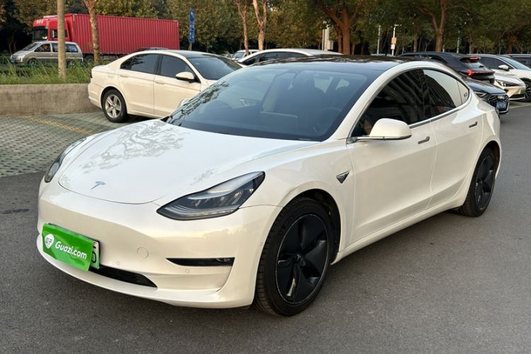 Used Tesla Model 3 2019 Long-Range Rear-Wheel-Drive Version
